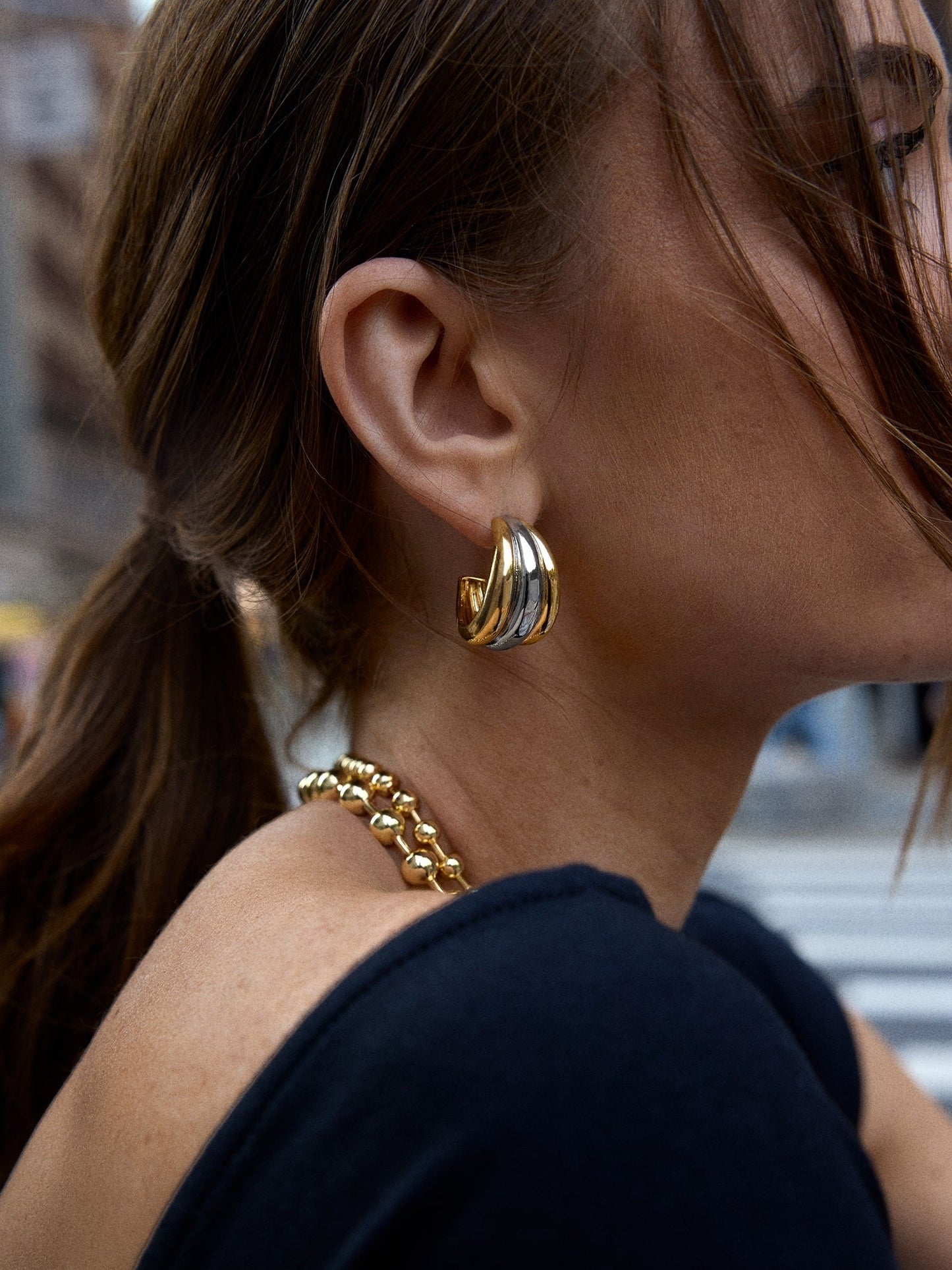 Gina Hoop Earrings - Gold/Silver