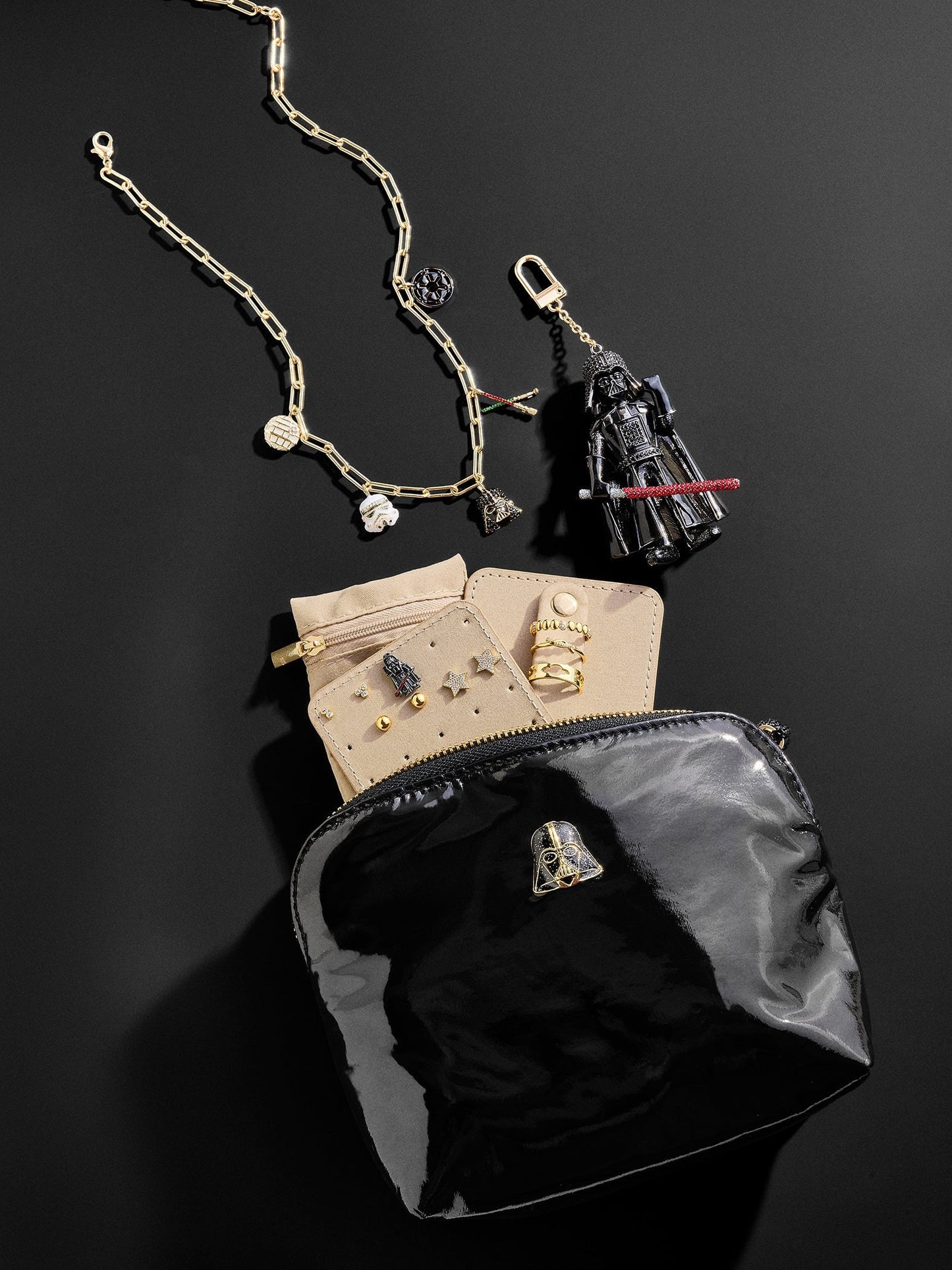 STAR WARSTM Character Jewelry Storage Pouch - Darth Vader