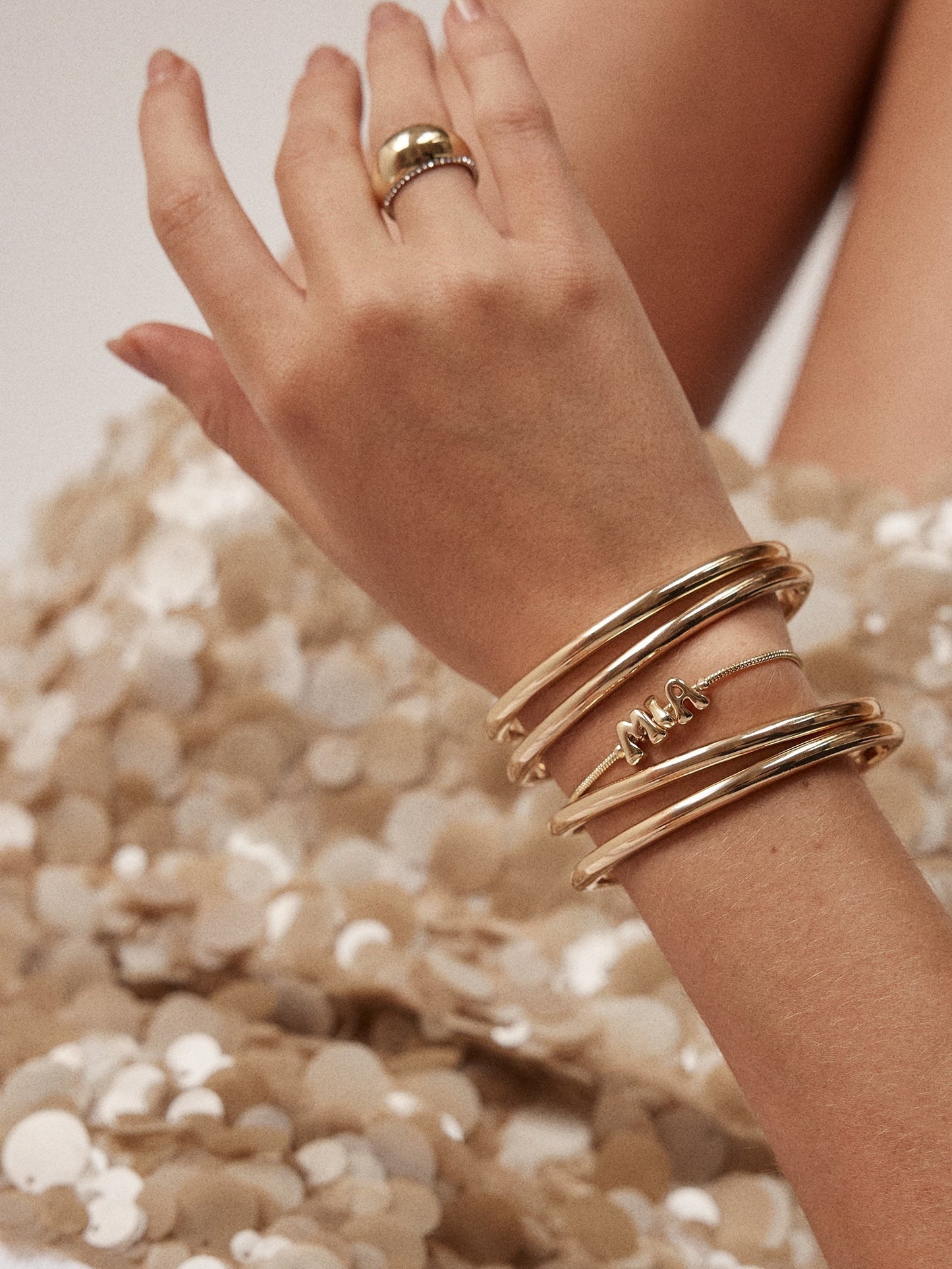 Nadia Classic Hinge Bangle - Classic Thin Gold