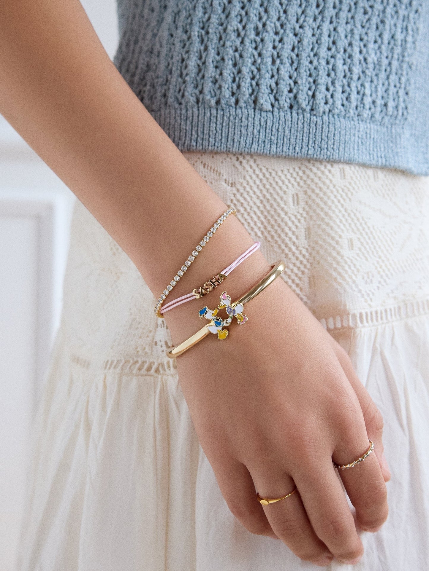 Disney Donald Duck & Daisy Duck Kissing Cuff Bracelet - Donald Duck & Daisy Duck