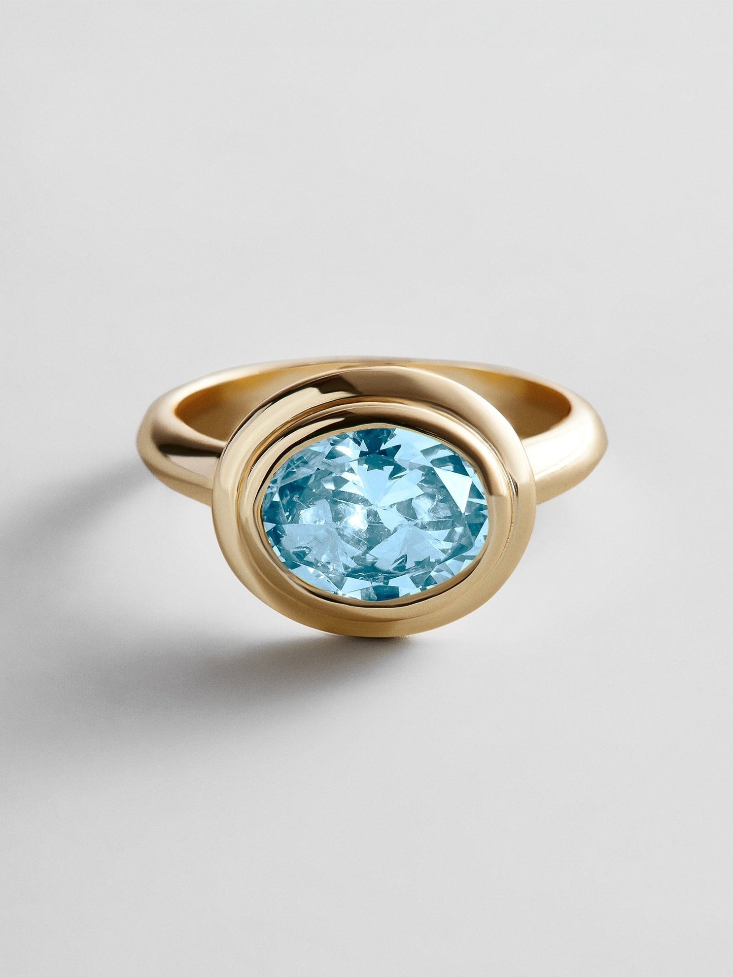Gold Etched Bezel Custom Birthstone Ring - Aquamarine