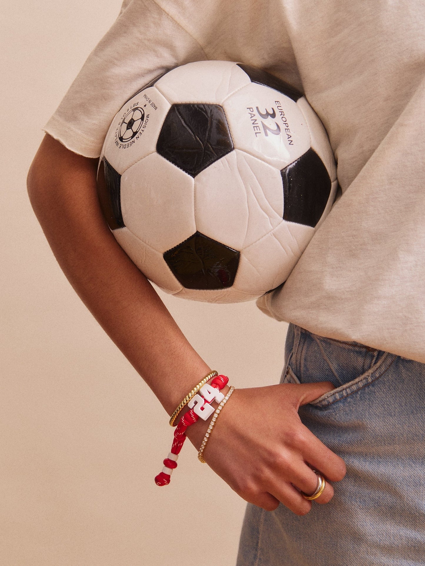 Team Knotty Varsity Custom Bracelet - England Single Digit