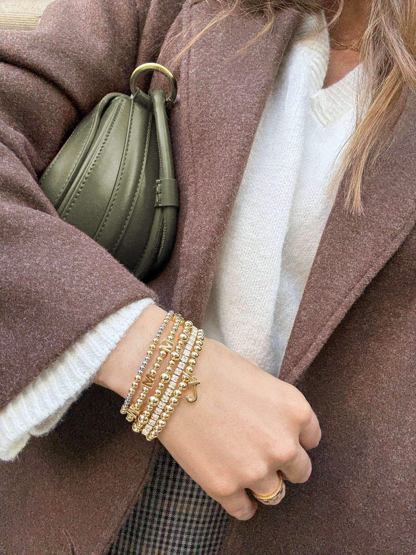 Gold Repeating Initial Pisa Bracelet - O