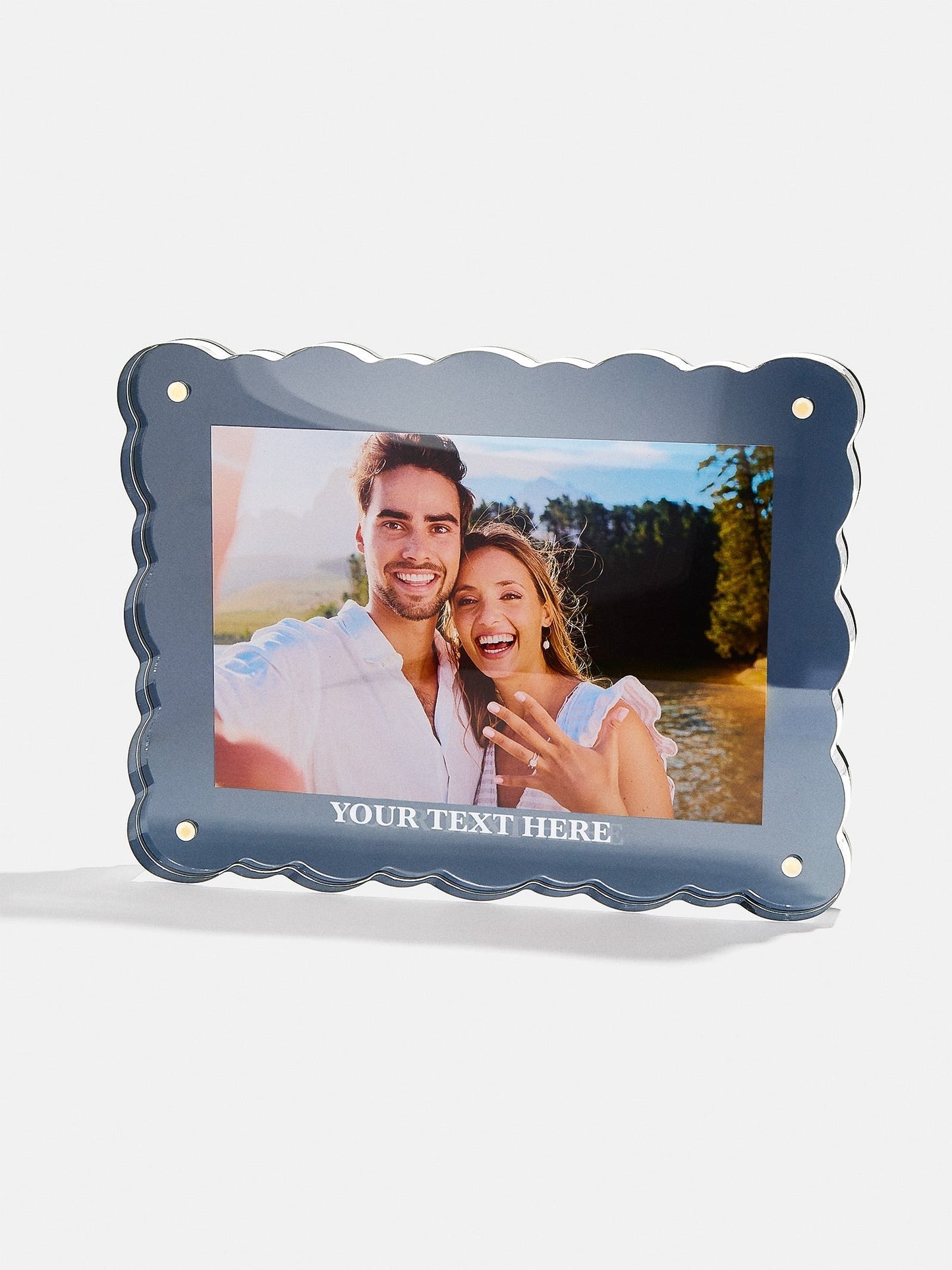 Picture Perfect Horizontal Acrylic Frame - Scalloped Shape