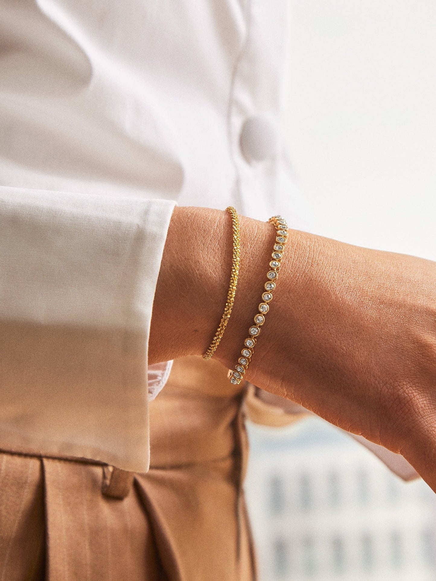Amalie Tennis Bracelet - Round Bezel
