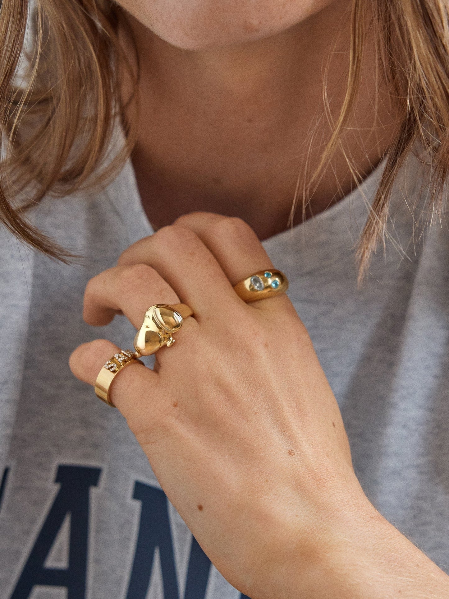 Peanuts Snoopy Statement Ring - Gold